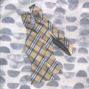Tommy Hilfiger Bow Tie